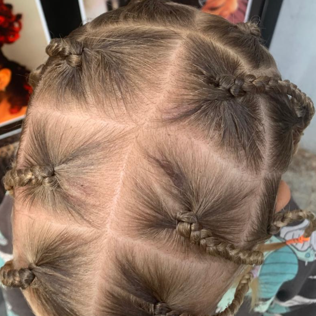 Two-Strand Twists / Braids at Zaina’s Hair Studio Berlin